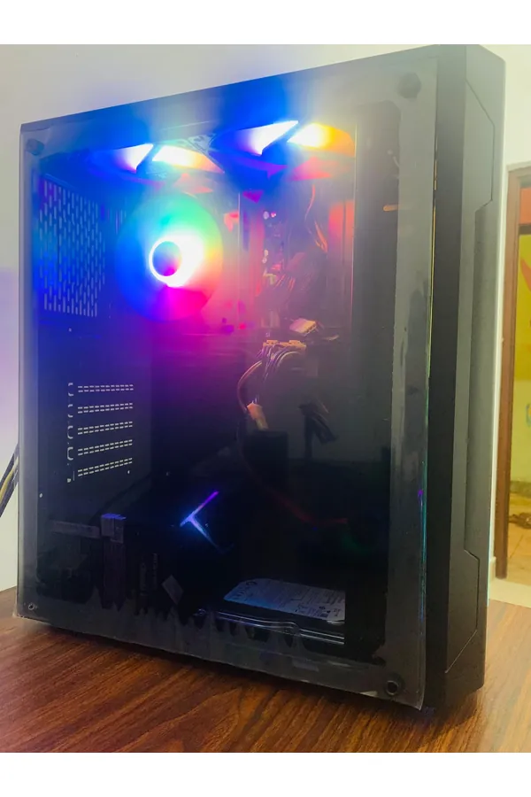 Gaming pc sale 
Brand new 
Rs 30000i
i5 3 gen prosser
8 gb ram
H61 motherboard 
500 w power suplly
3 rgb fan with ruix Brand new casing 
Hard eka free denawa 
Brand new
Hard helth 💯
Meke loku loku file copy karaddi copy speed eka godak adui   podi file nam ikmanin copy wenawa   hard eke helth 💯i
ඇවිල්ලා බලල ගන්න පුලුවන්